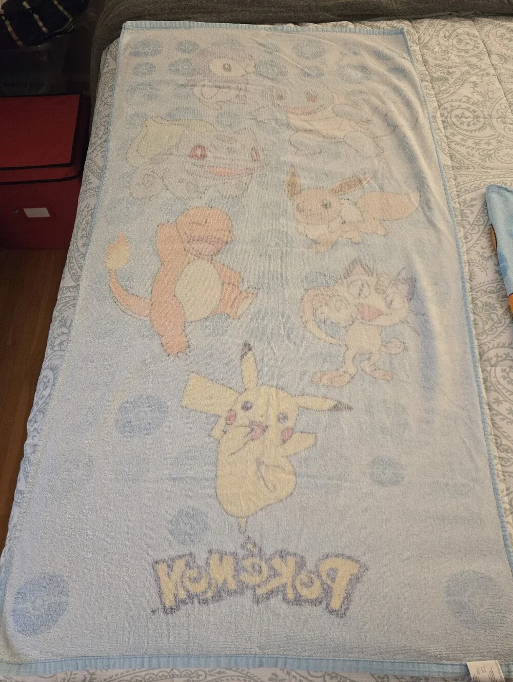 Kids' Pokemon Pikachu Kids Cotton Hooded Towel & Pokemon Towel
